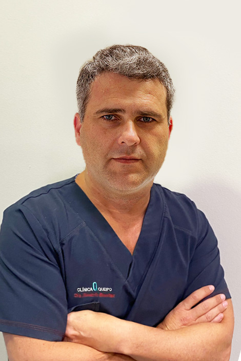 doctor antonio acosta clinica queipo